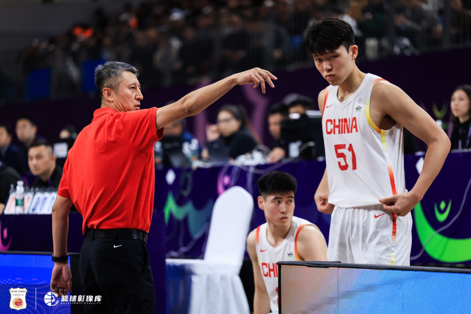 柯凡:杨瀚森8月回国家队非明智选择 时间冲突且无战术地位 柯凡:杨瀚森8月回国家队非明智选择 时间冲突且无战术地位