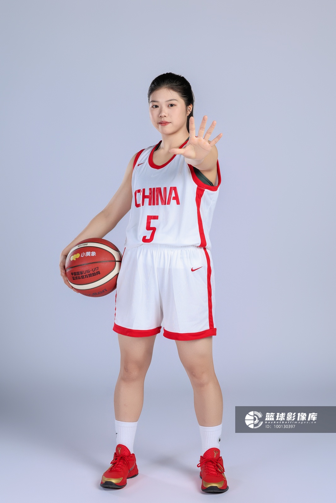 孙璇10中3三分5中0仍送10助攻,中国U17女篮61-76负新西兰 孙璇10中3三分5中0仍送10助攻,中国U17女篮61-76负新西兰
