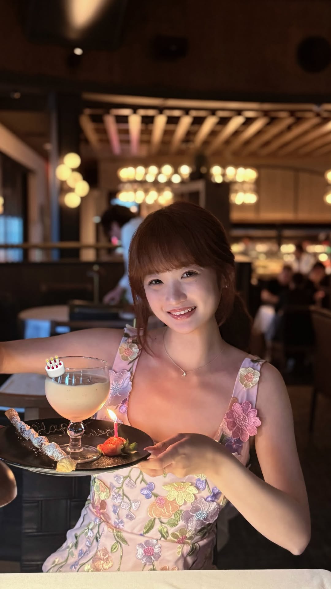 杨舒森社媒晒照祝女友24岁生日快乐