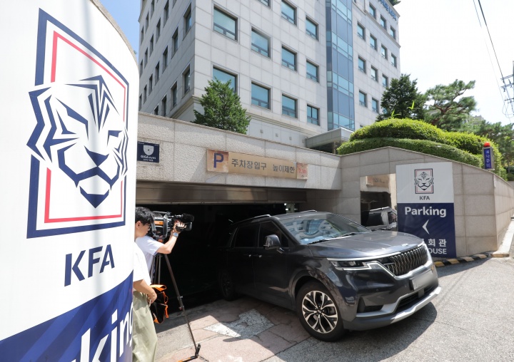 巴萨官宣签下罗德里 金球中场总价7500万欧