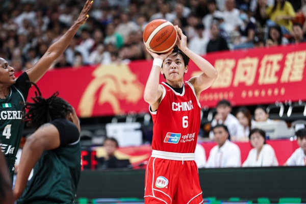 媒体人:输美国多少分都可以接受 中国女篮和4年前相比差距明显