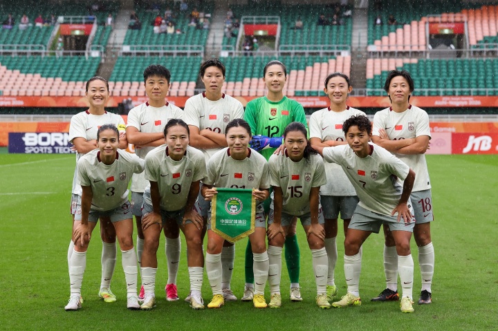 足球报：中国女足年轻队员技术不过关，留洋也得有实力才行